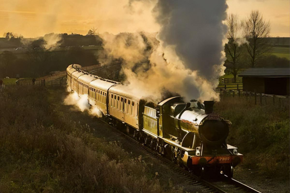 <h2>Gloucestershire Warwickshire Steam Railway</h2>